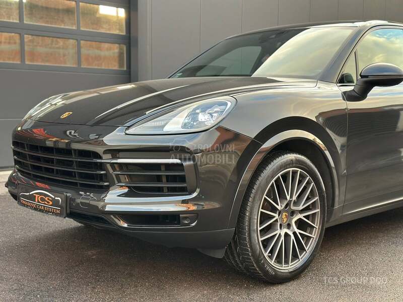 Porsche Cayenne 33000