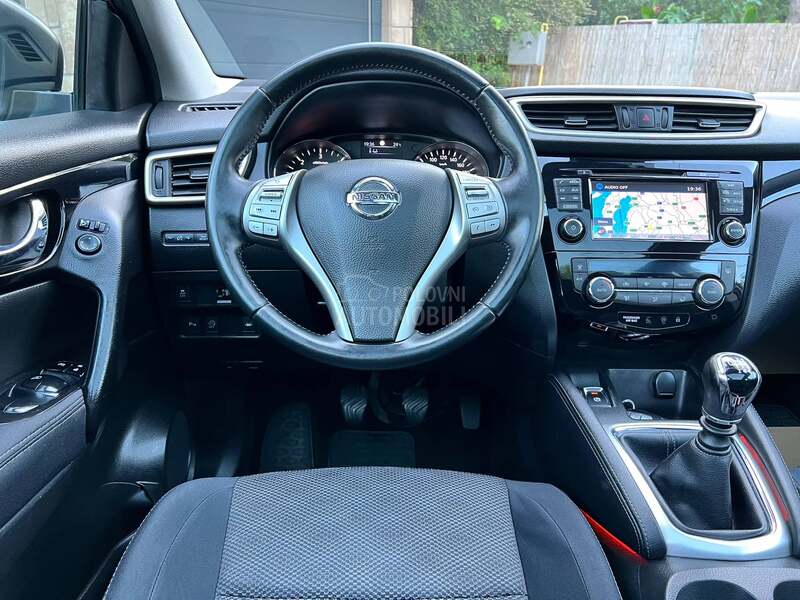 Nissan Qashqai 1.6DTekna/126000K.M