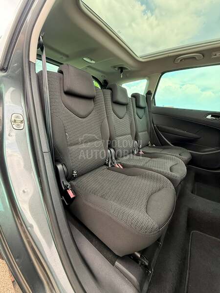 Peugeot 308 2.0 hdi /PANO RAMA/