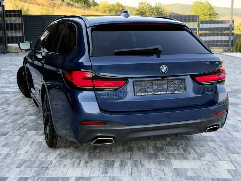 BMW 520 xDrive M Sport BLACK
