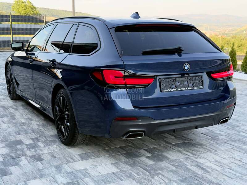 BMW 520 xDrive M Sport BLACK