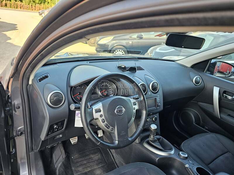 Nissan Qashqai 1,6 DCI 4x4 iz CH
