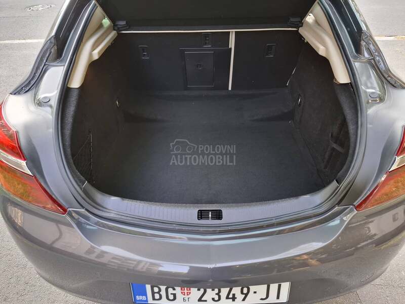 Opel Insignia 2.0 cdti COSMO 4X4