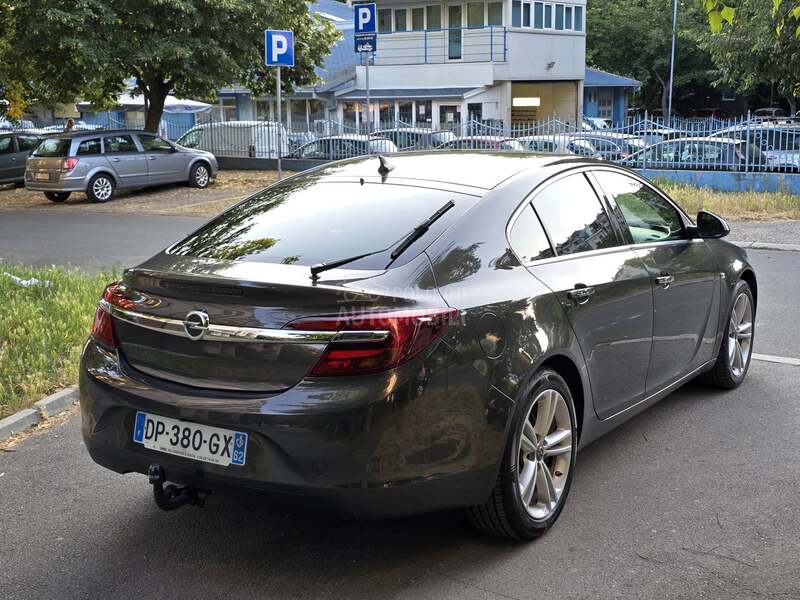 Opel Insignia 2.0 CDTI COSMO /NAVY
