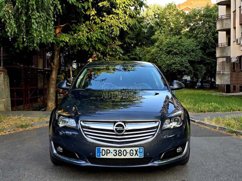 Opel Insignia 2.0 CDTI COSMO /NAVY