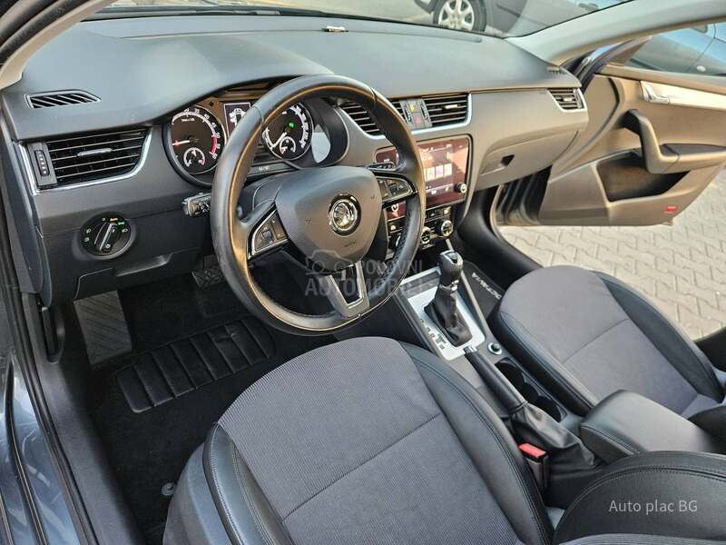 Škoda Octavia 2.0tdi ELE/DSG/KAM