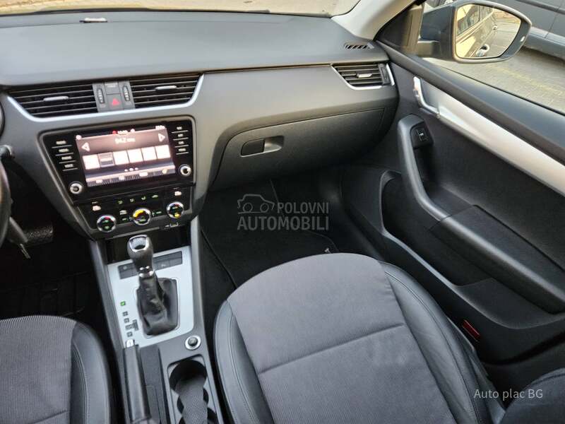 Škoda Octavia 2.0tdi ELE/DSG/KAM