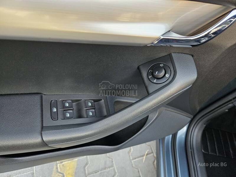 Škoda Octavia 2.0tdi ELE/DSG/KAM