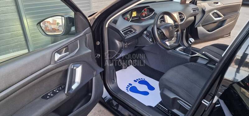 Peugeot 308 1.6 BluHdi