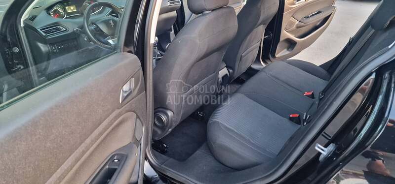 Peugeot 308 1.6 BluHdi