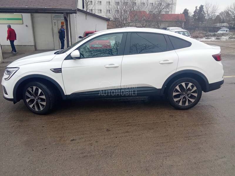 Renault Megane Conquest ARKANA  MILD HIBRID