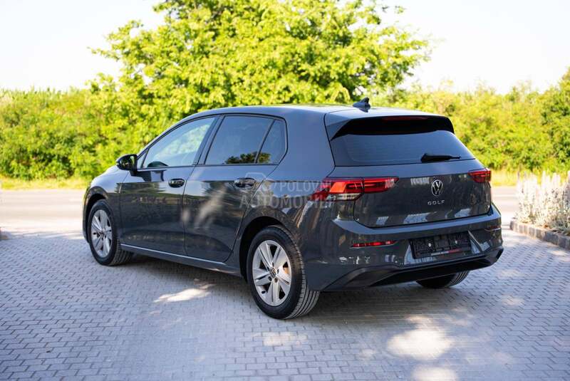 Volkswagen Golf 8 STYLE/DSG/2.0/