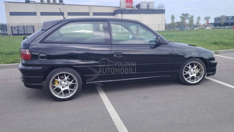 Opel Astra F GSI 16V