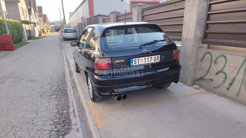 Opel Astra F GSI 16V