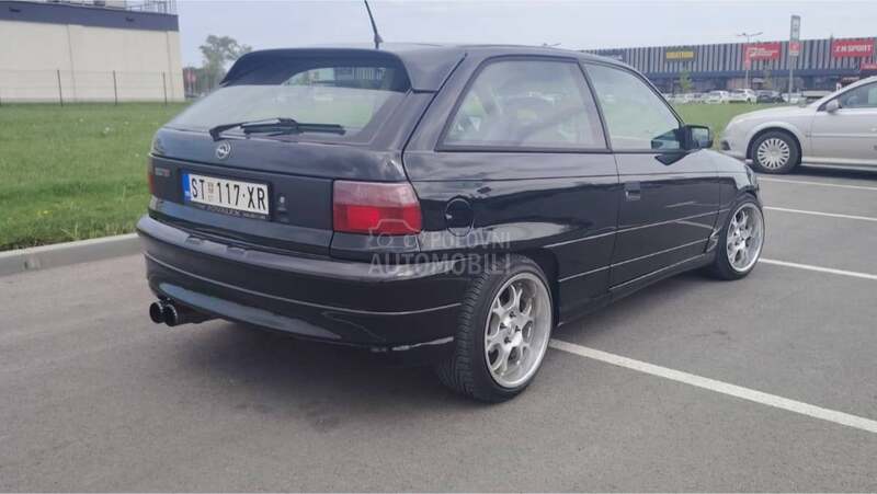 Opel Astra F GSI 16V