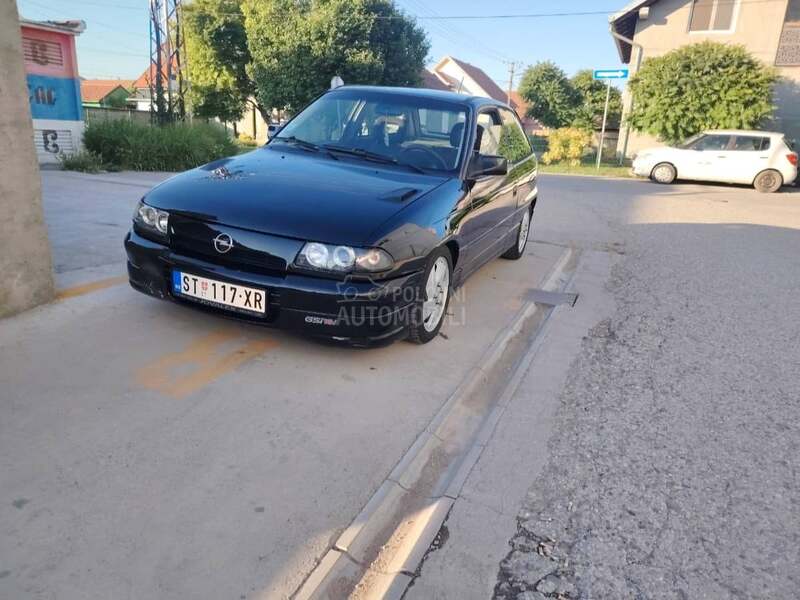 Opel Astra F GSI 16V