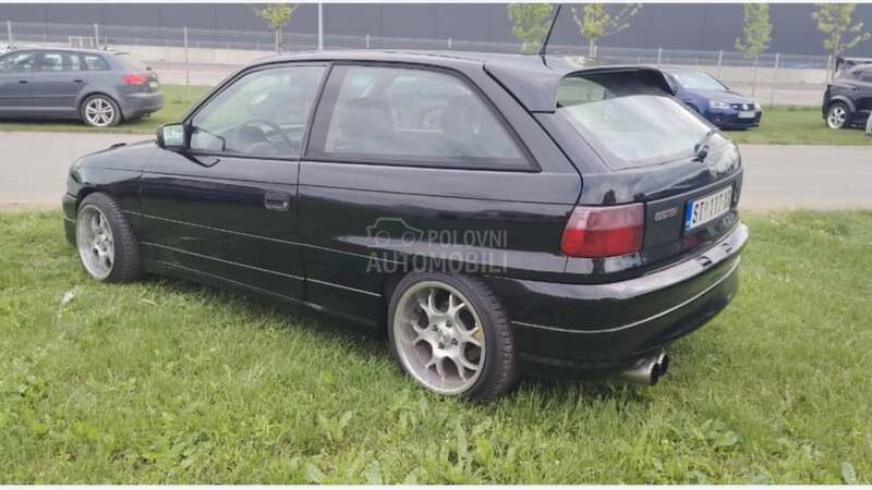 Opel Astra F GSI 16V