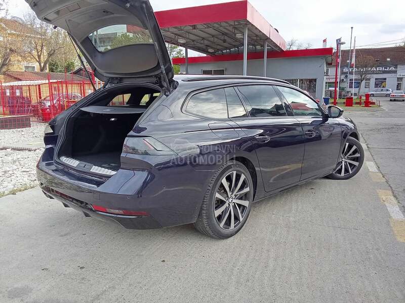 Peugeot 508 GT Line MATRIX