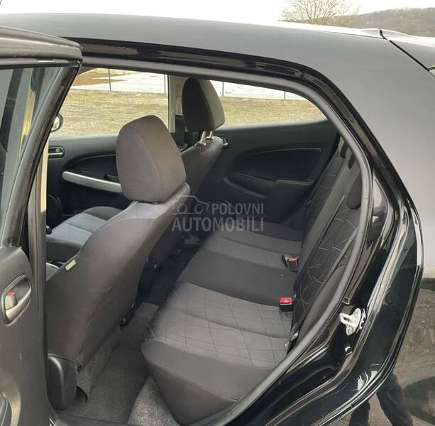 Mazda 2 1. 3