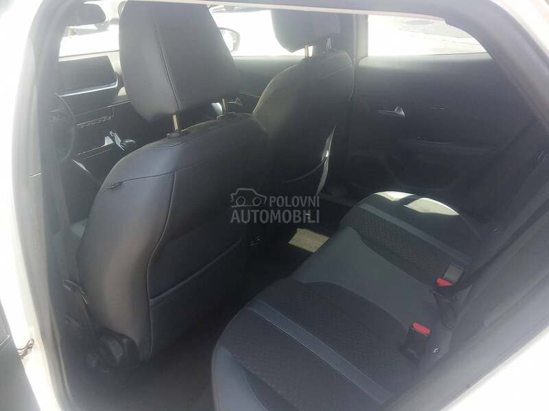 Peugeot 2008 1,5hdi virt  allure