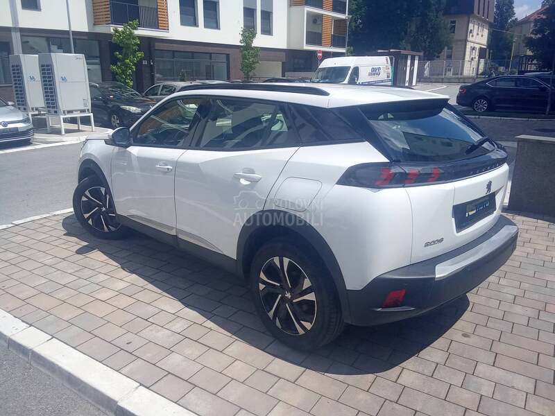 Peugeot 2008 1,5hdi virt  allure