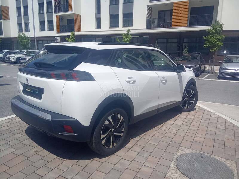 Peugeot 2008 1,5hdi virt  allure