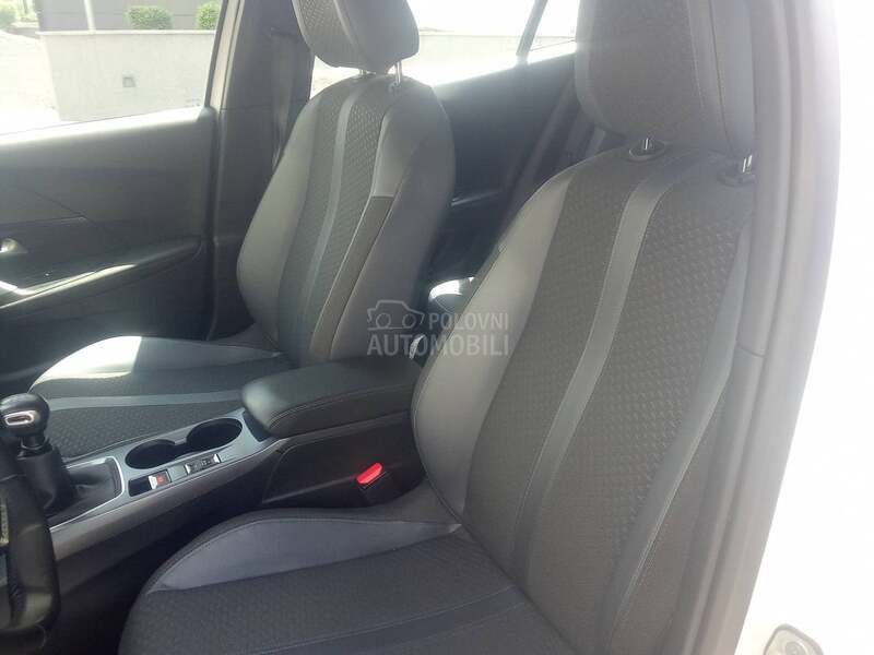 Peugeot 2008 1,5hdi virt  allure