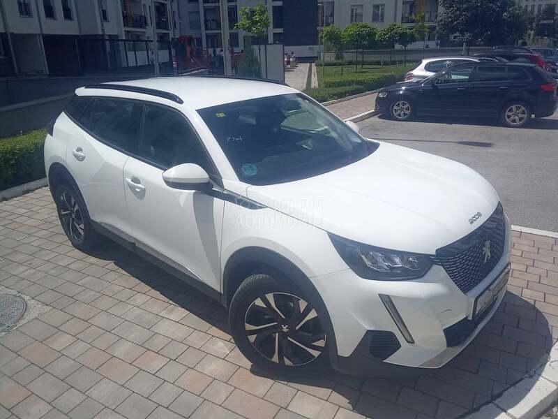 Peugeot 2008 1,5hdi virt  allure