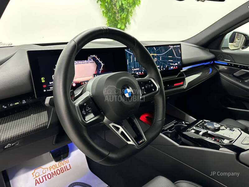 BMW 520 D xDrive M SPORT PAN