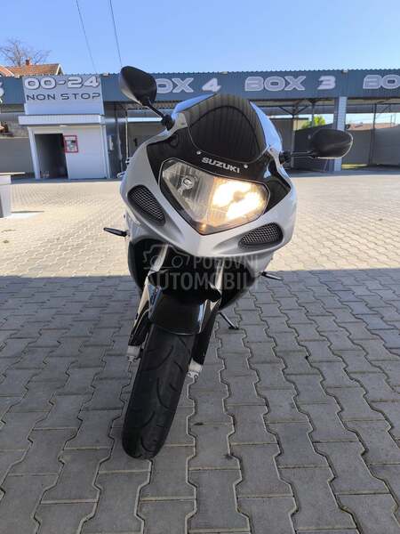 Suzuki GSXR 750 K2