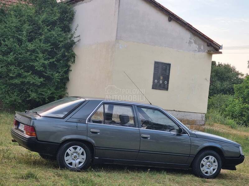 Renault R 25 2.0 GTS