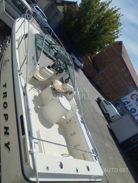 Bayliner Trophy