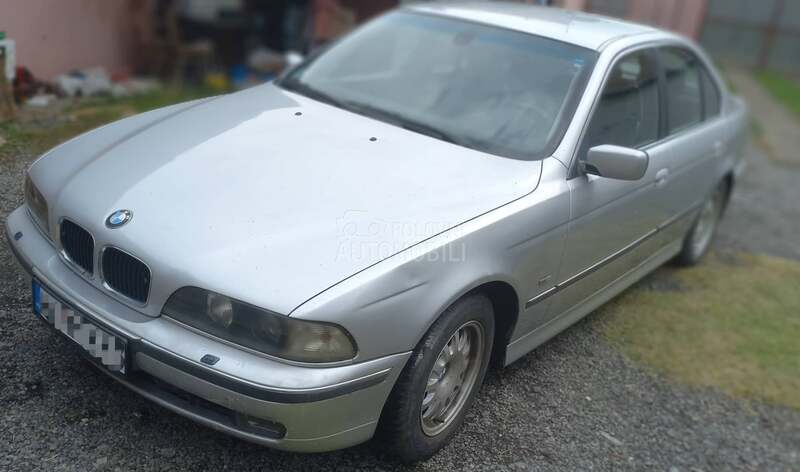 BMW 520 