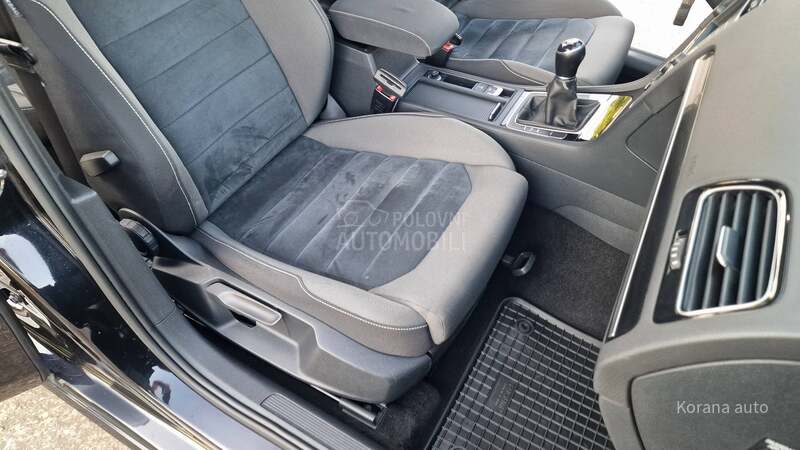 Volkswagen Golf 7 1.6 TDI HIGHLINE