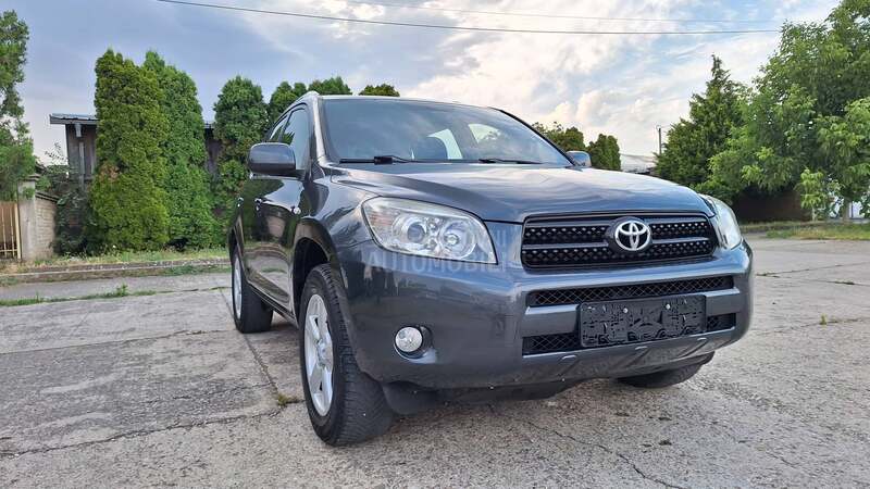 Toyota RAV 4 
