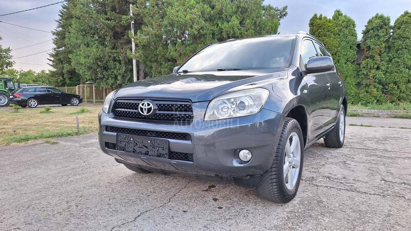 Toyota RAV 4 