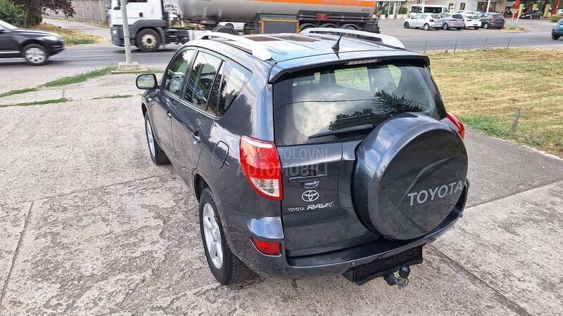Toyota RAV 4 