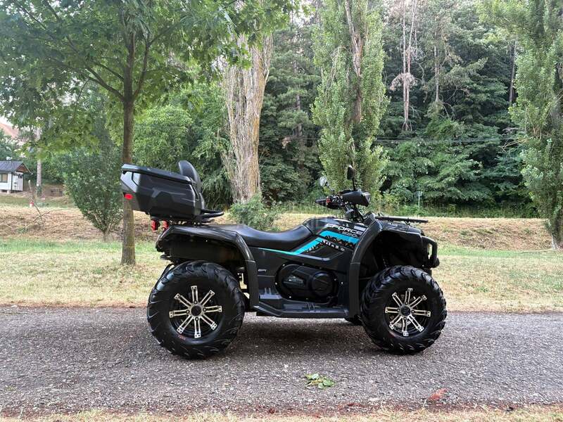 CFMOTO 520 L