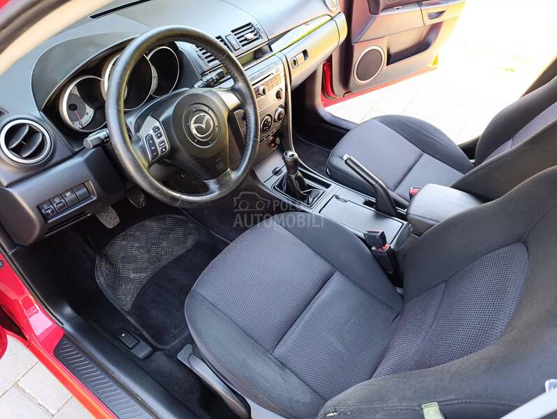 Mazda 3 1.6 b