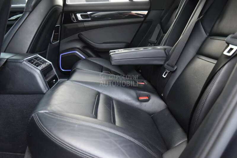 Porsche Panamera 4e Hybrid