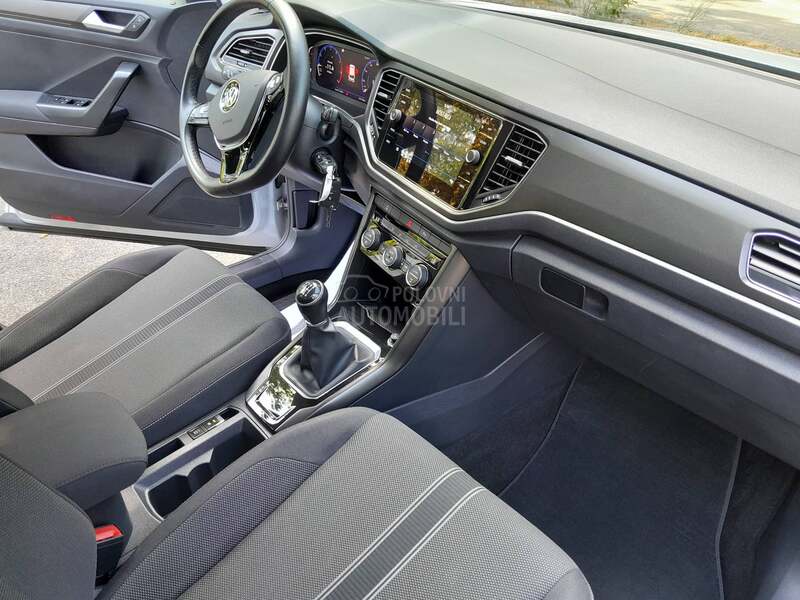 Volkswagen T-Roc VIRTUAL/PERLA