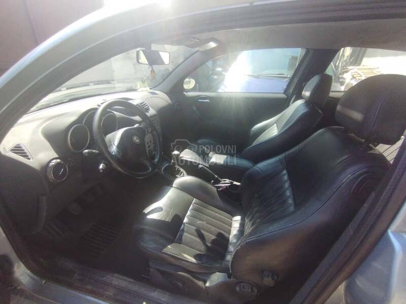 Alfa Romeo 147 1.6 TS 16V