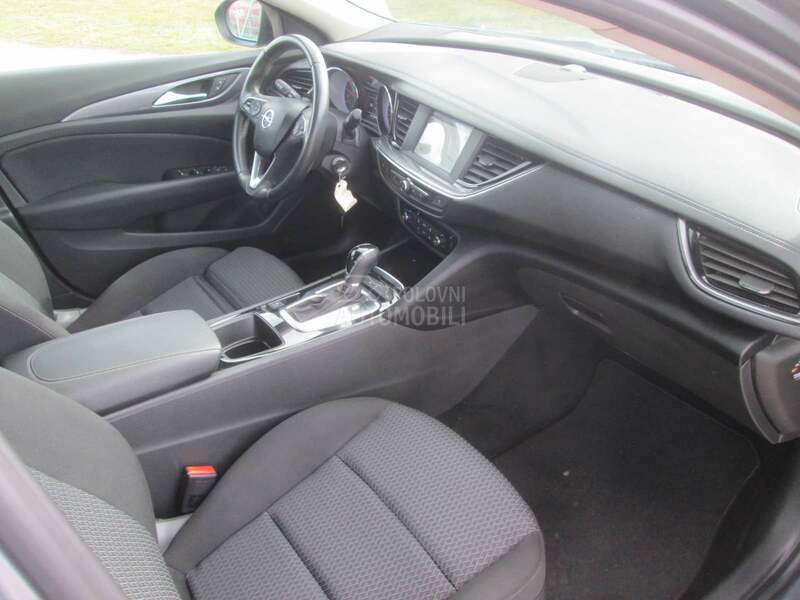 Opel Insignia Grand 1.5 d Business