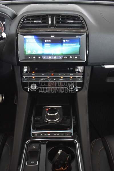 Jaguar F pace Prestige AWD