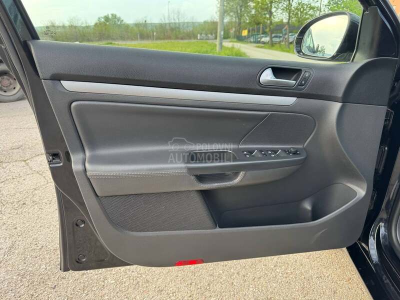 Volkswagen Golf 6 1.9 TDI 4x4 CH NoV