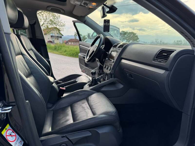 Volkswagen Golf 6 1.9 TDI 4x4 CH NoV