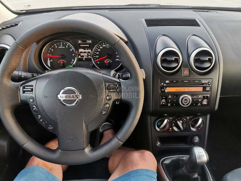 Nissan Qashqai 1.6bnz N.O.V