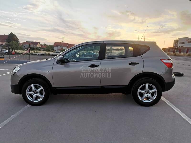 Nissan Qashqai 1.6bnz N.O.V