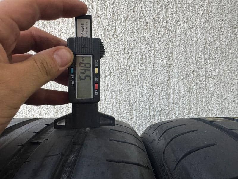 Goodyear 235/45 R18 Letnja