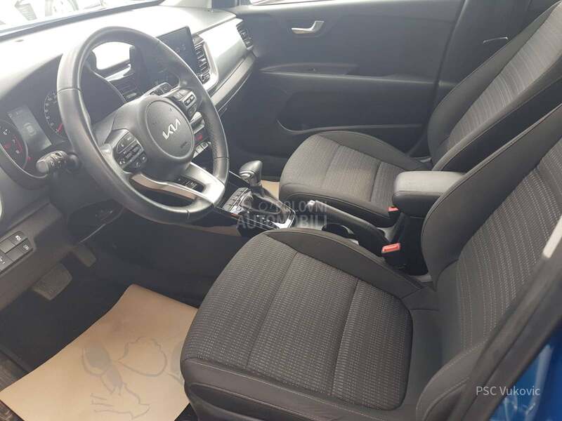 Kia Stonic EX URBAN DCT